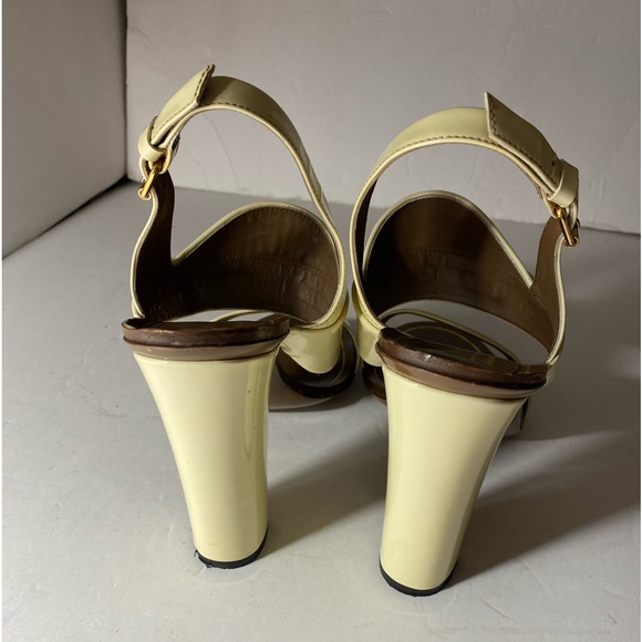 Gucci Women's Horsebit Sandal, Mystic White, Patent Leather Sz: EUR 39 US 9 - Picture 4 of 12